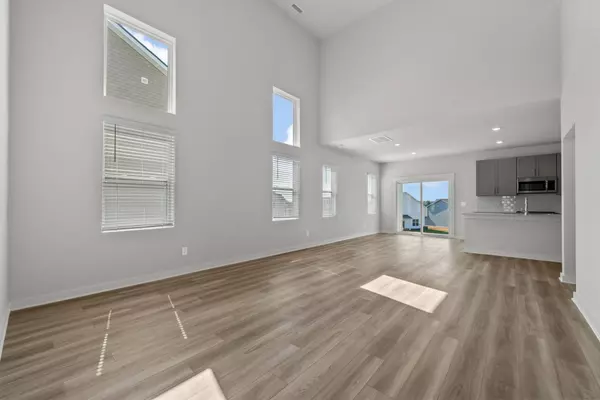 808 Moray Ln, Clarksville, TN 37043