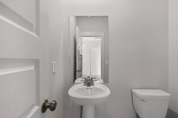 808 Moray Ln, Clarksville, TN 37043