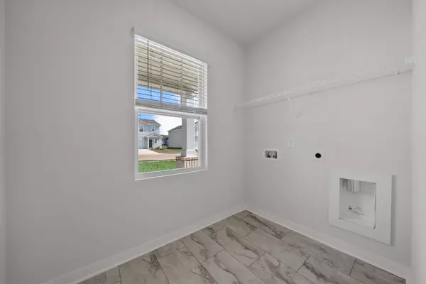 808 Moray Ln, Clarksville, TN 37043