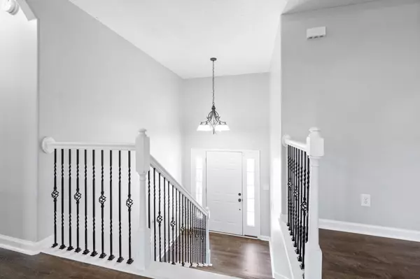 1459 Raven Rd, Clarksville, TN 37042