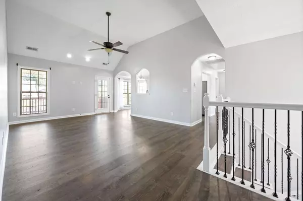 1459 Raven Rd, Clarksville, TN 37042