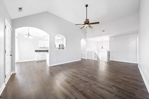 1459 Raven Rd, Clarksville, TN 37042