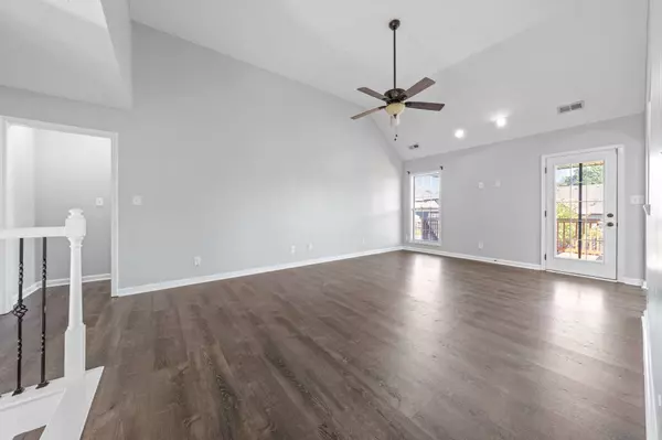 1459 Raven Rd, Clarksville, TN 37042