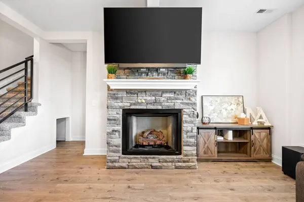 239 Donegal Dr, Clarksville, TN 37042