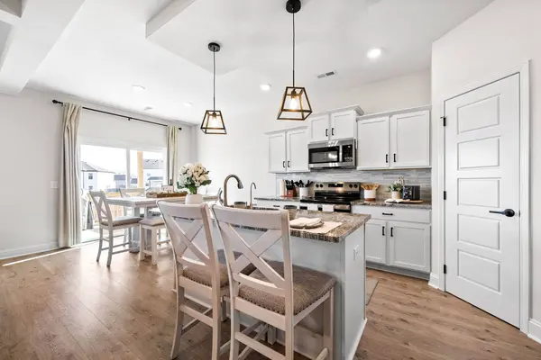 239 Donegal Dr, Clarksville, TN 37042