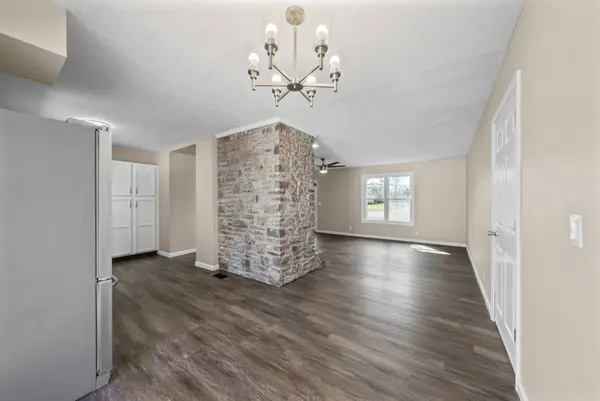 561 Campfire Dr, Murfreesboro, TN 37129