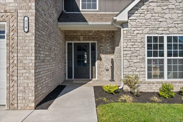 214 Harvest Moon Dr, Clarksville, TN 37043