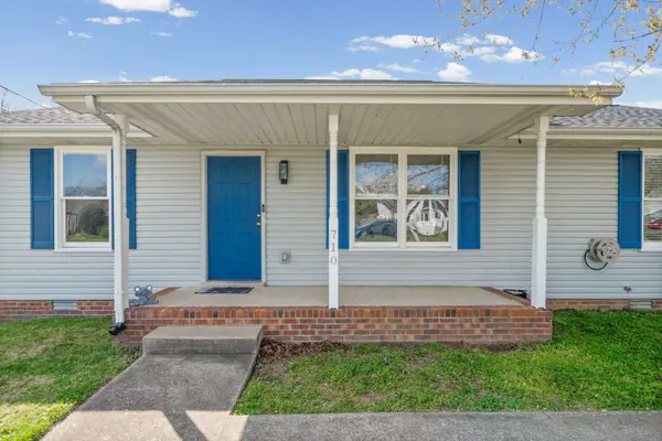 710 Donna Ct, Clarksville, TN 37042