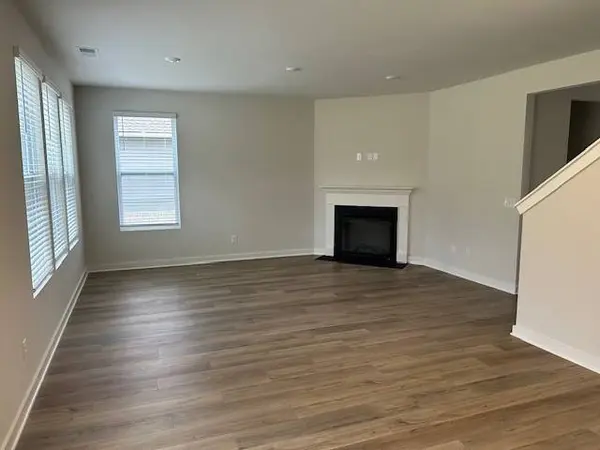 1141 Ross Farms Blvd, Clarksville, TN 37043