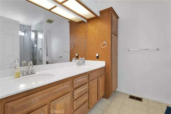 22241 Nisqually RD #35, Apple Valley, CA 92308