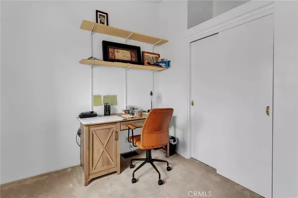 22241 Nisqually RD #35, Apple Valley, CA 92308