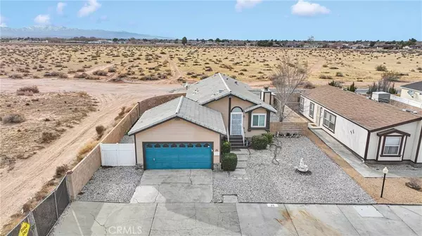 22241 Nisqually RD #35, Apple Valley, CA 92308