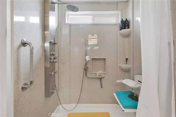 22241 Nisqually RD #35, Apple Valley, CA 92308