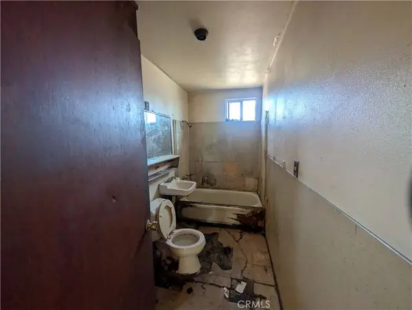 305 Colston, La Puente, CA 91744