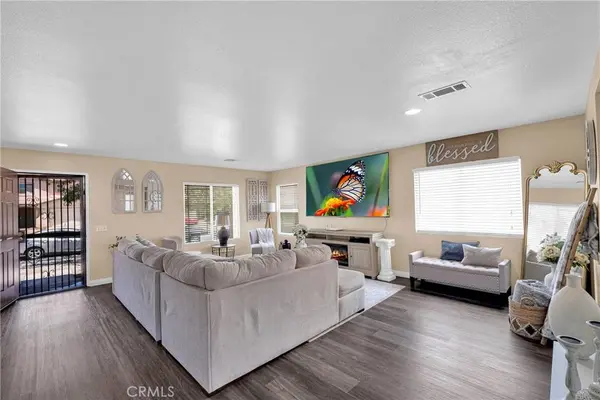 13853 Colorado, Victorville, CA 92394