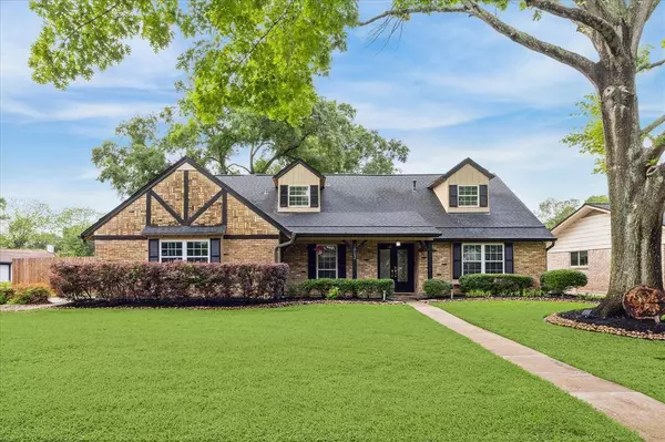 1403 Festival DR, Houston, TX 77062