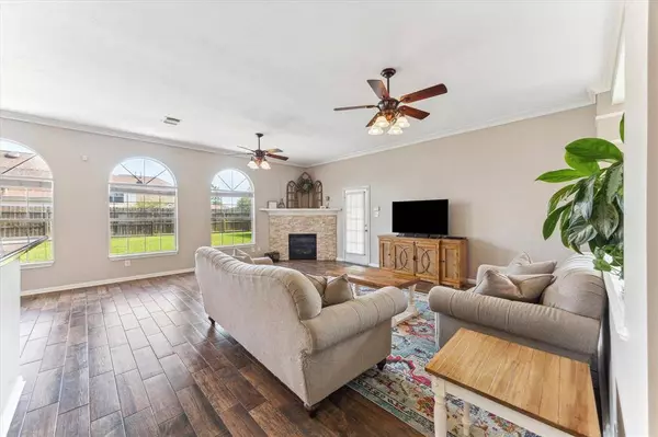 11303 Freestone AVE, Pearland, TX 77584