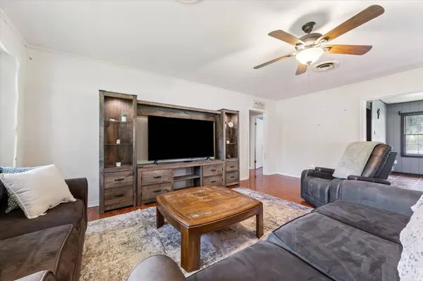 2017 Evergreen, La Marque, TX 77568