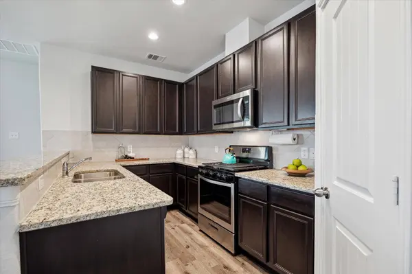 5603 Briana Dee DR, Rosharon, TX 77583