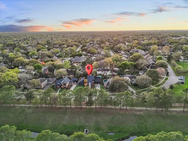 16034 Mesa Verde DR, Houston, TX 77059