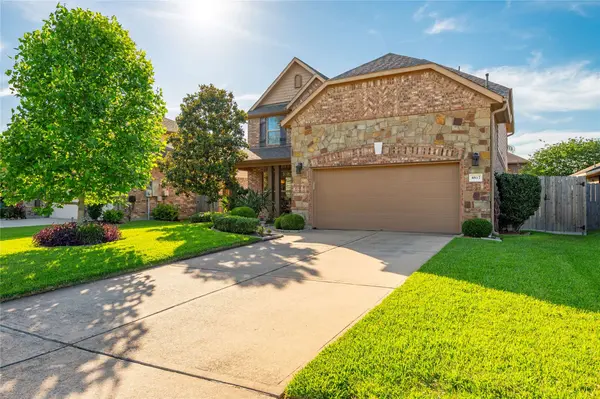 4817 Piares LN, League City, TX 77573
