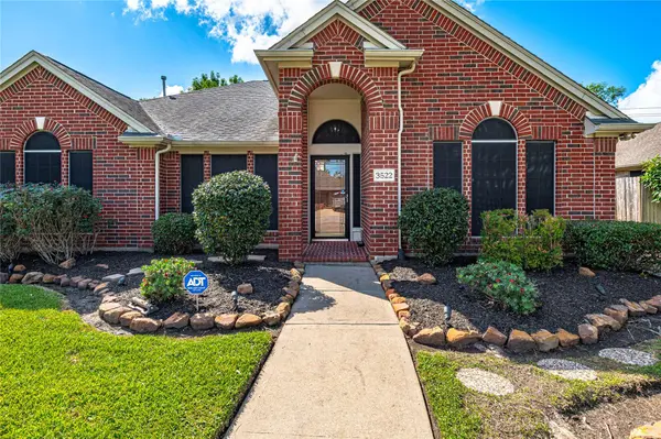 3522 Pine Chase DR