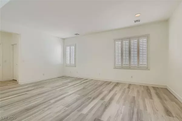 1026 Pearl Isle CT, Las Vegas, NV 89123