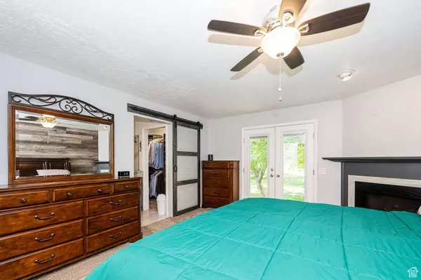 5883 S JARED WAY E, South Ogden, UT 84403