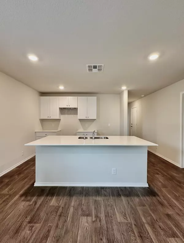 San Antonio, TX 78253-7386,14111 Shale Path