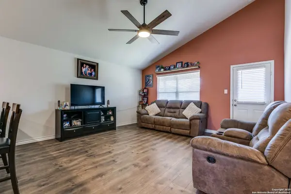 6539 ENCORE OAKS, San Antonio, TX 78252-1851