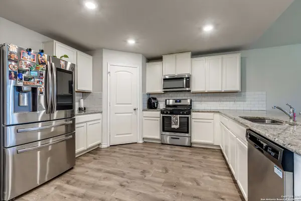 6539 ENCORE OAKS, San Antonio, TX 78252-1851