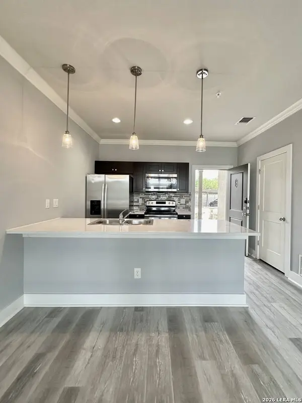 831 TERRELL RD UNIT 103, San Antonio, TX 78209