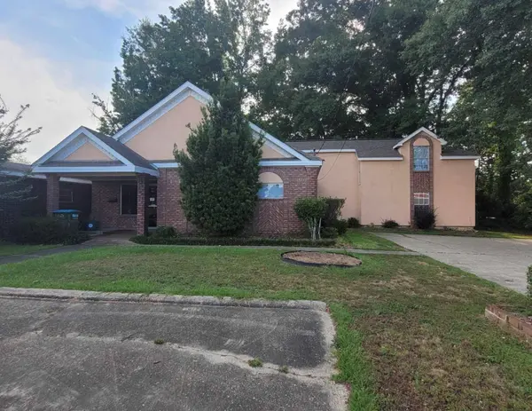 108 N Main St., Petal, MS 39465