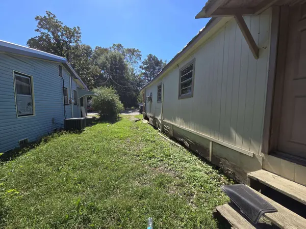 1135 McConkey St., Laurel, MS 39440