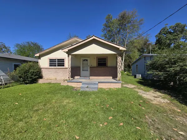 1135 McConkey St., Laurel, MS 39440