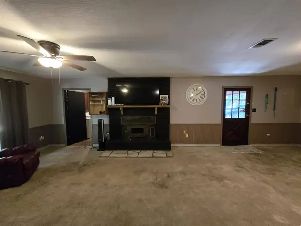 542 Southgate Rd., Hattiesburg, MS 39401