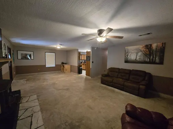 542 Southgate Rd., Hattiesburg, MS 39401