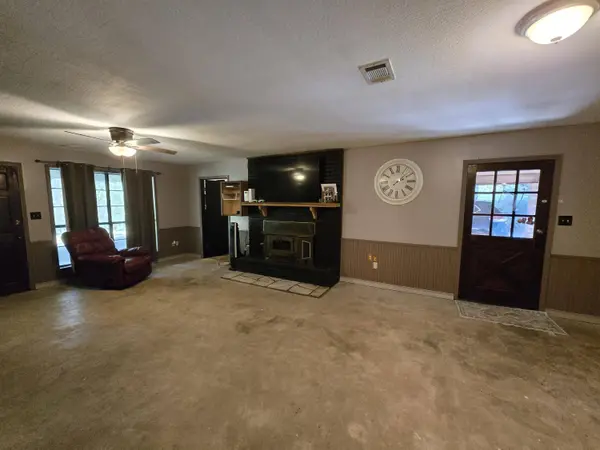 542 Southgate Rd., Hattiesburg, MS 39401