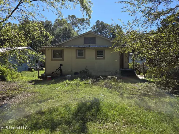 1135 Mcconkey Street, Laurel, MS 39440