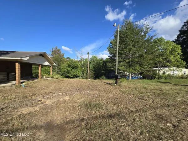 1721 Hwy 29 N, Ellisville, MS 39437