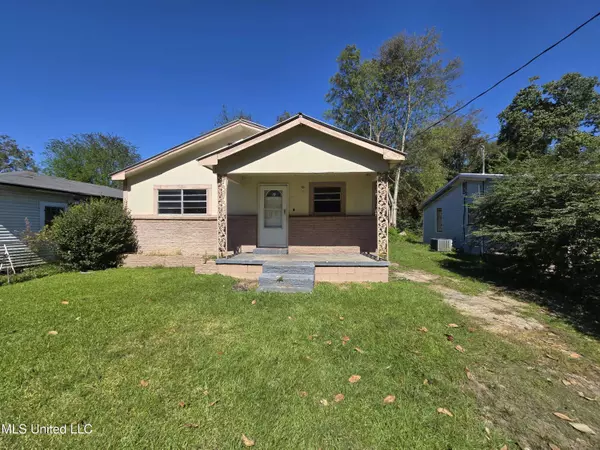 1135 Mcconkey Street, Laurel, MS 39440