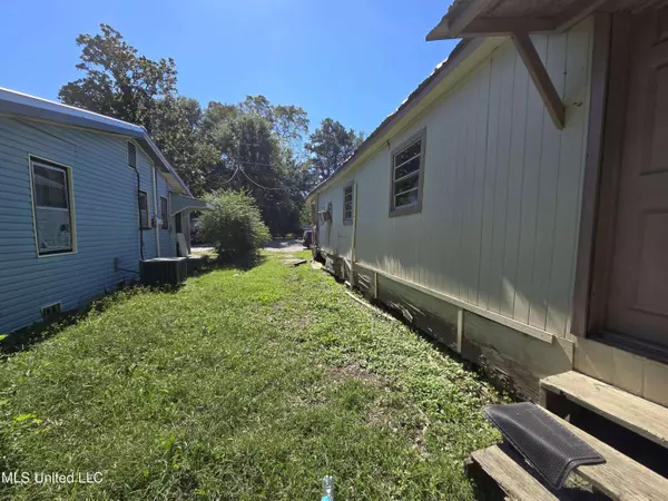 1135 Mcconkey Street, Laurel, MS 39440