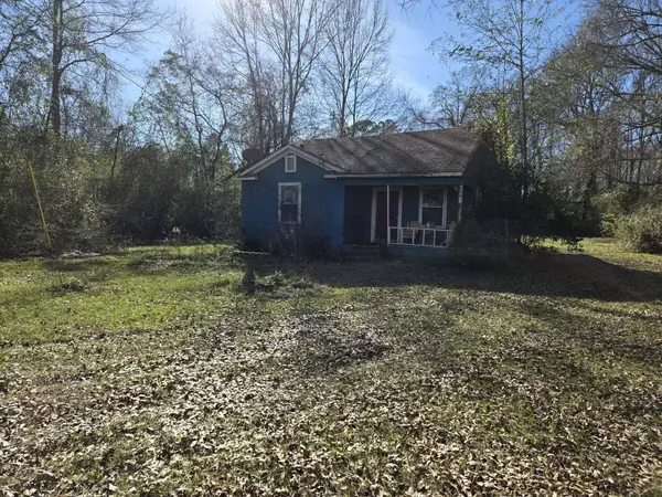 105 Scotland Cir., Hattiesburg, MS 39401