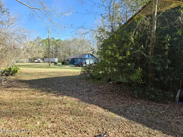 105 Scotland Circle, Hattiesburg, MS 39401