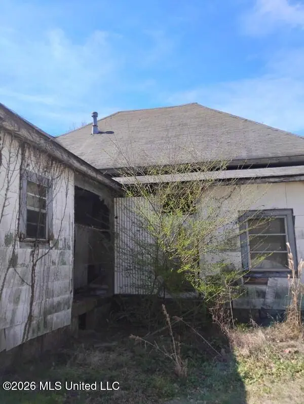 809 Church Avenue, Meridian, MS 39301