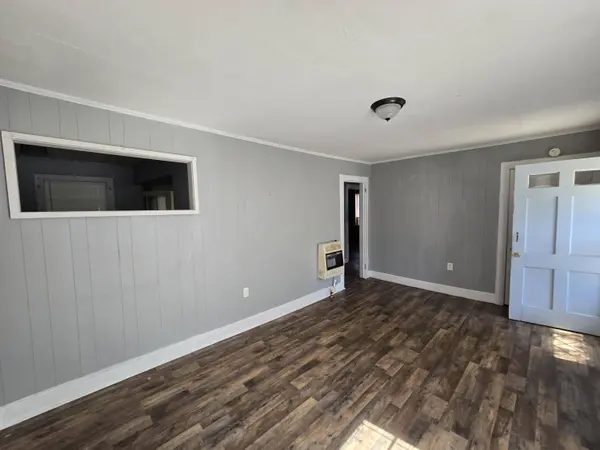 138 W Cherry Dr., Petal, MS 39465