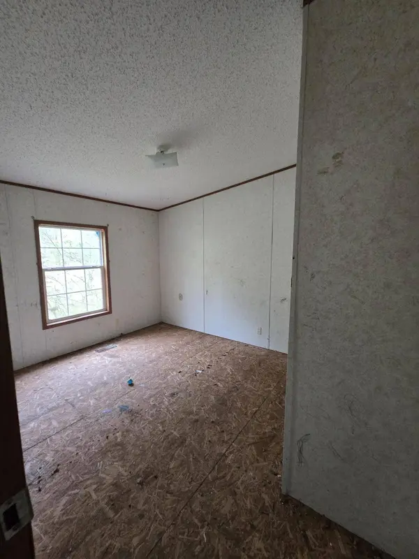 2 Cochran Rd., Richton, MS 39476