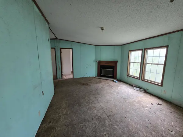 2 Cochran Rd., Richton, MS 39476
