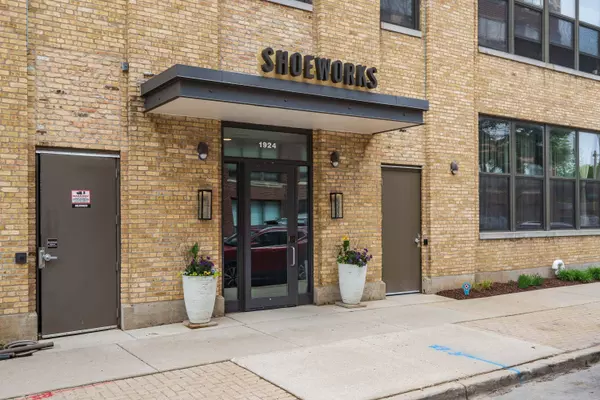 1924 N Hubbard St Unit 109, Milwaukee, WI 53212