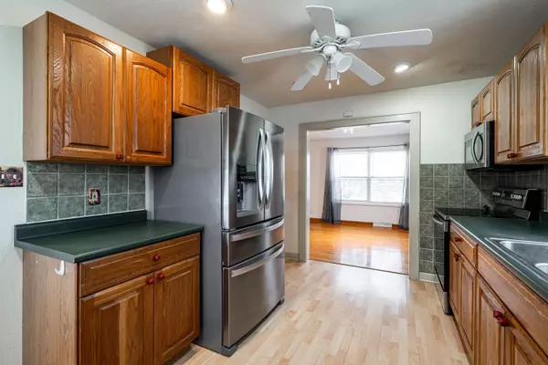 383 W Loos St, Hartford, WI 53027